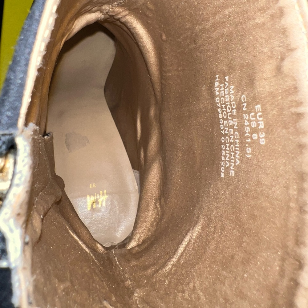 H&M Black Booties - Picture 3 of 6